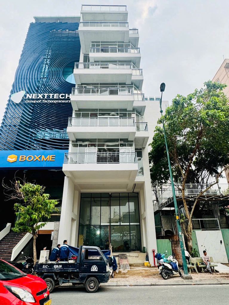 Cho thuê toà nhà office mới 100% tại Phổ Quang, Quận Tân Bình 156 triệu/tháng - Bàn giao ngay!