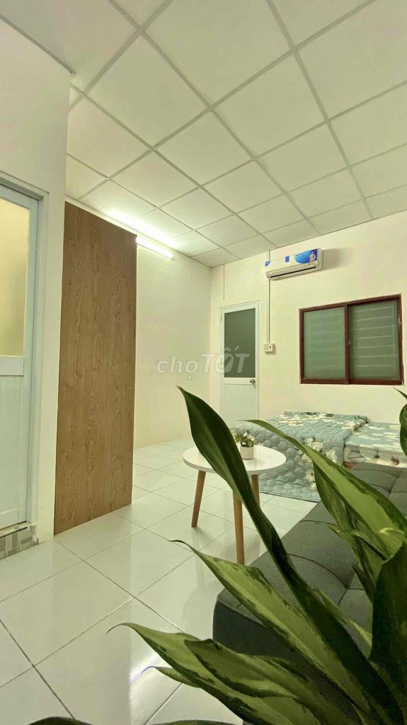 Cho thuê phòng studio Cách Mạng Tháng 8 20m² giá 4.3 triệu - Nội thất đầy đủ, thoáng mát!