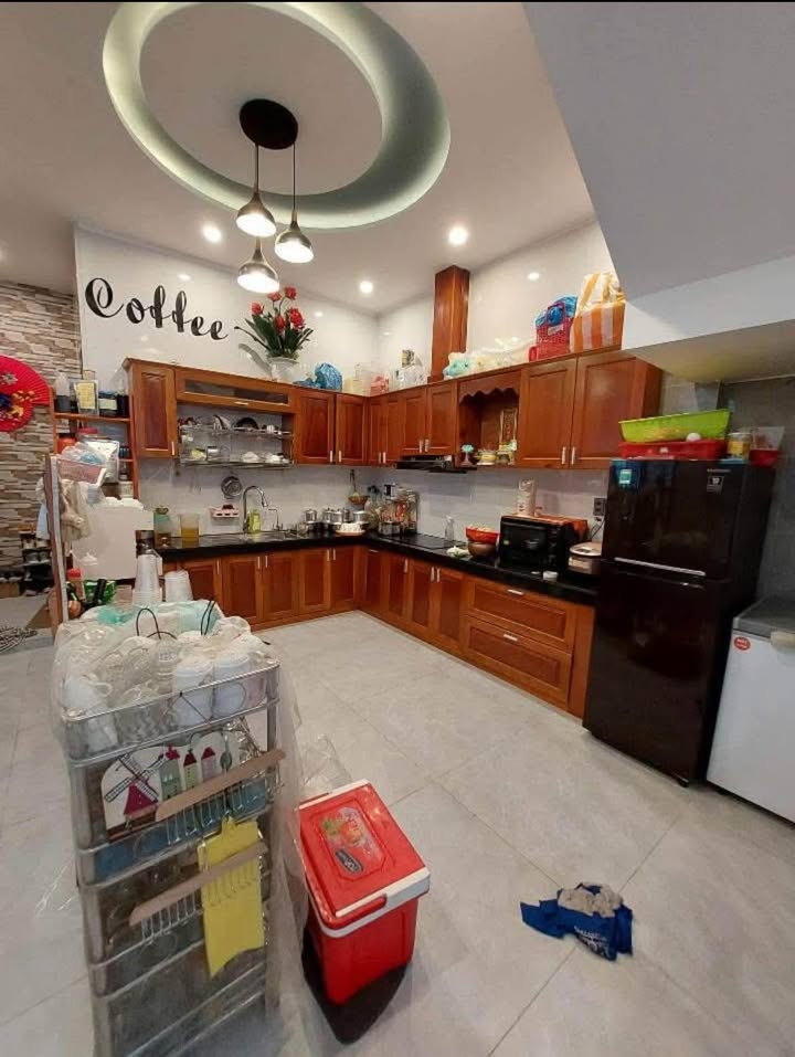 Nhà 3 tầng 2 mặt tiền đường Nguyễn Công Hoan, 60m² giá 6 tỷ - Kinh doanh sầm uất!