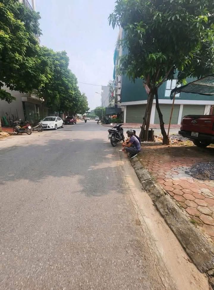 Đất nền Dương Nội Hà Đông 50m² giá 12 tỷ - Vị trí đắc địa, tiềm năng tăng giá cao!