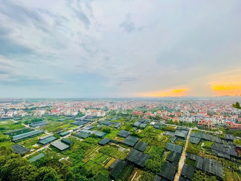 Căn hộ Westbay Phụng Công 45m² giá 2.9 tỷ - Full nội thất, giao ngay!