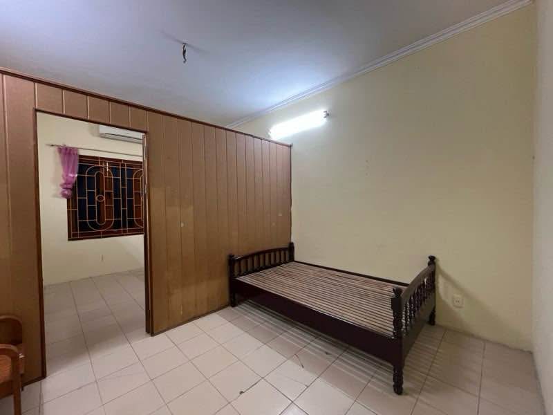 Nhà cho thuê 25A ngách 28 ngõ Văn Hương, Đống Đa 2PN - Không ngập nước, tiện nghi đầy đủ!