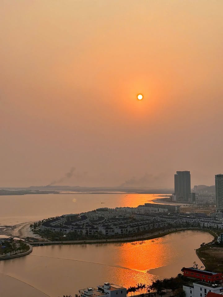 Căn hộ 3 phòng ngủ chung cư New Life Tower Bãi Cháy - Giá chỉ 10 triệu/tháng - View biển tuyệt đẹp!