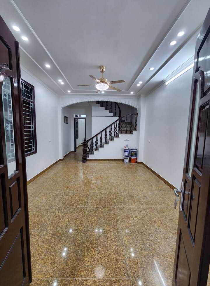 Nhà riêng 36.8m² tại Ngõ 26 Tả Thanh Oai, giá chỉ 4 tỷ - Chính chủ bán gấp!