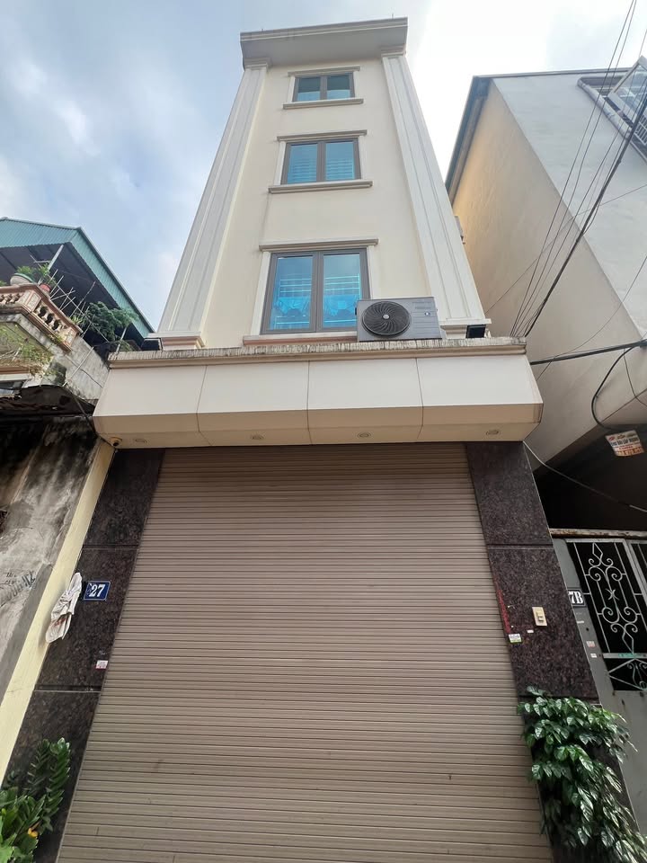 Nhà mặt ngõ Trương Định, quận Hai Bà Trưng, 80m² giá 6 tỷ - Kinh doanh sầm uất!