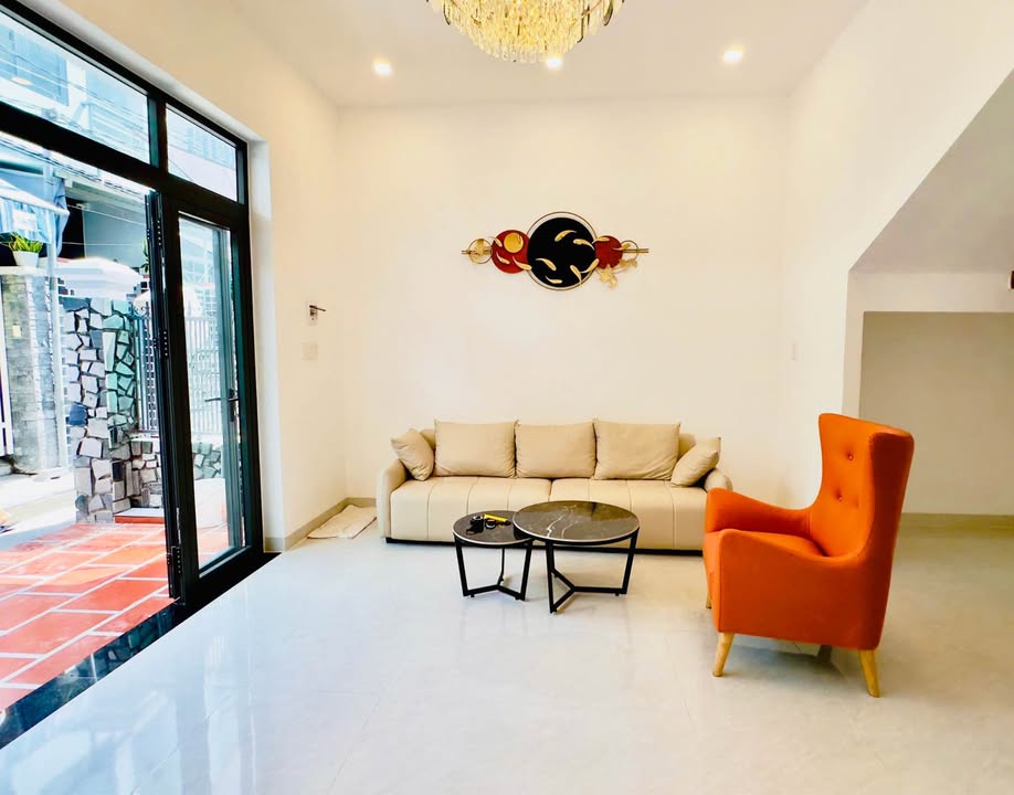 Nhà phố Tây Nha Trang 63m² giá 3.2 tỷ - Dọn vào ở ngay!