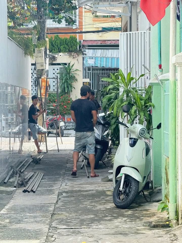 Nhà 3 tầng đường Ba Đình, Hải Châu, 42m² giá 4.25 tỷ - An ninh tuyệt đối!