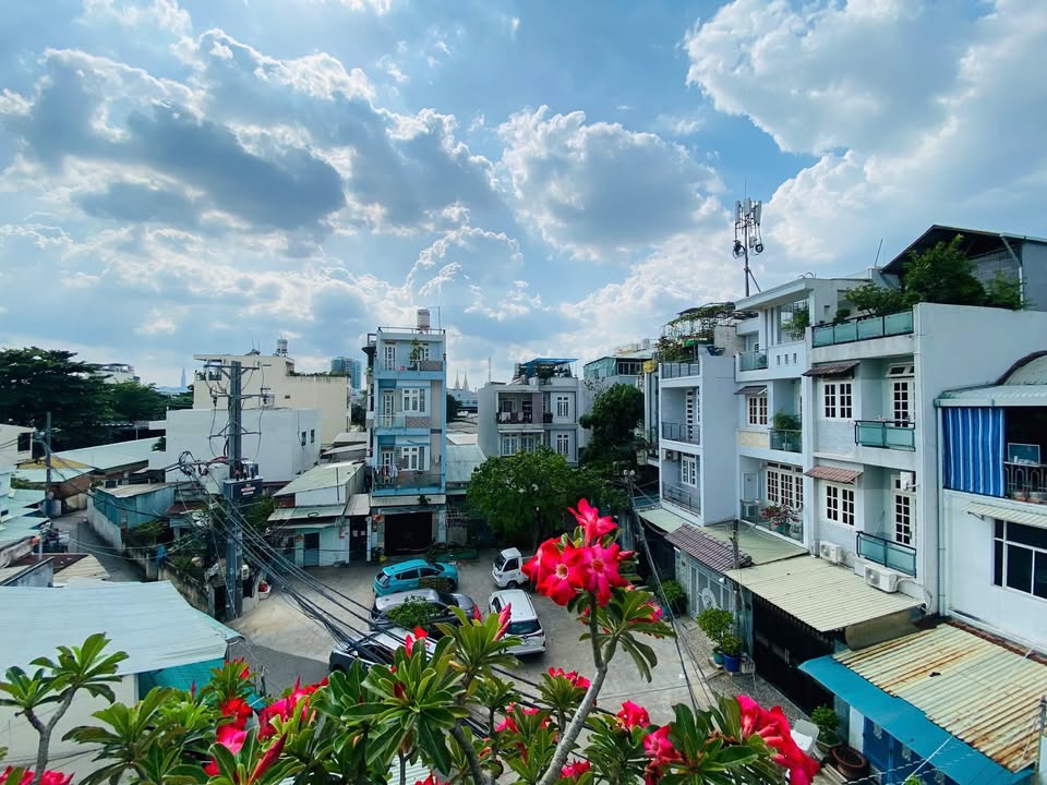 Nhà 3 tầng phường Phước Long B 110m² giá 10.5 tỷ - Sẵn sàng ở ngay!