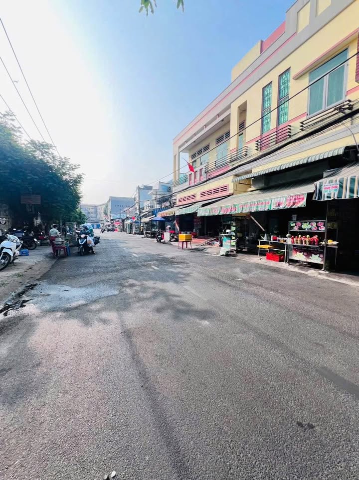 Đất mặt tiền đường Số 4, P. Linh Trung 176.3m² giá 14 tỷ - Đầu tư sinh lời ngay!