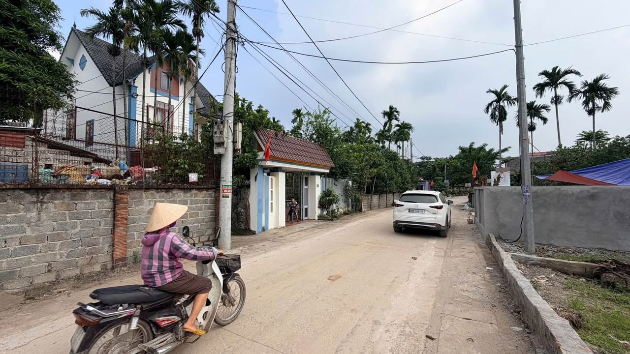 Đất kinh doanh Hợp Thanh 97.8m² giá 2 tỷ - Đầu tư sinh lời ngay!