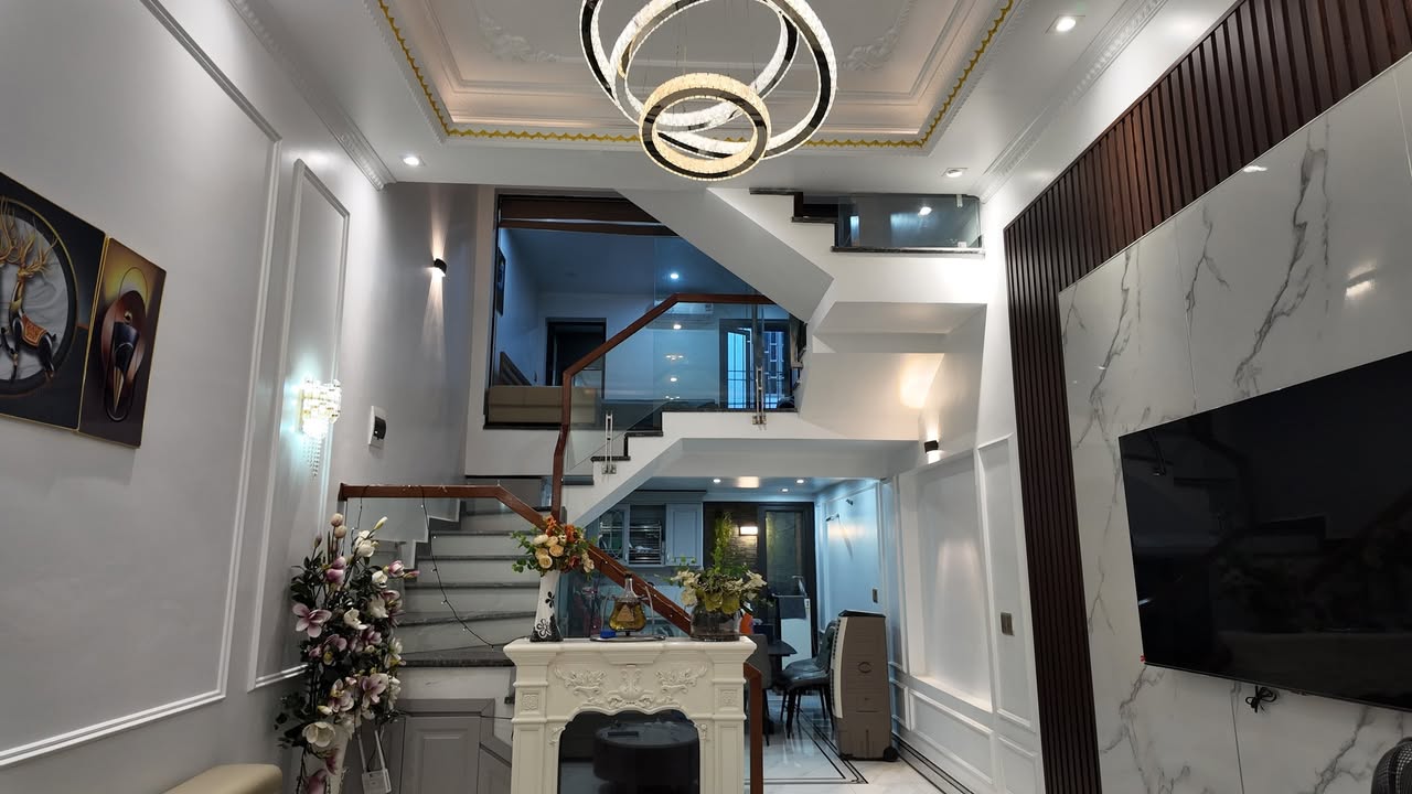 Nhà phố 75m² Đường Văn Cao, Hải An - Gara ô tô, Giá chỉ 5.2 tỷ!