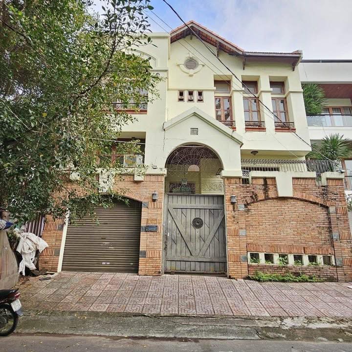 Nhà mặt tiền Đường 5A, Bình Thạnh 208m² giá 34 tỷ - Cơ hội đầu tư tuyệt vời!