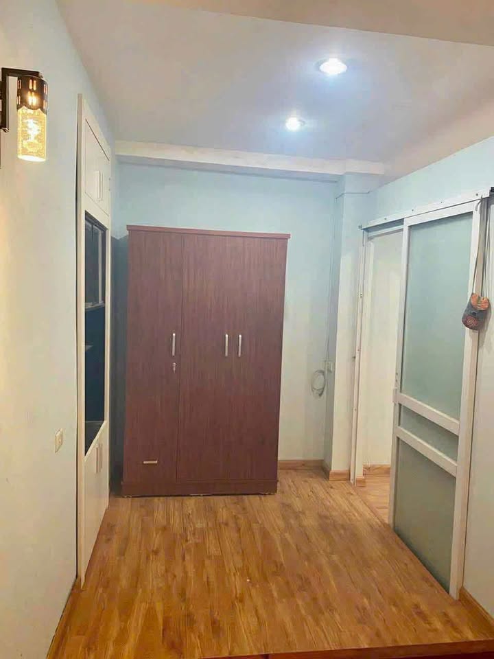 Căn hộ Hàng Buồm, Hoàn Kiếm 63m² giá 3 tỷ - Đầy đủ tiện ích sống!