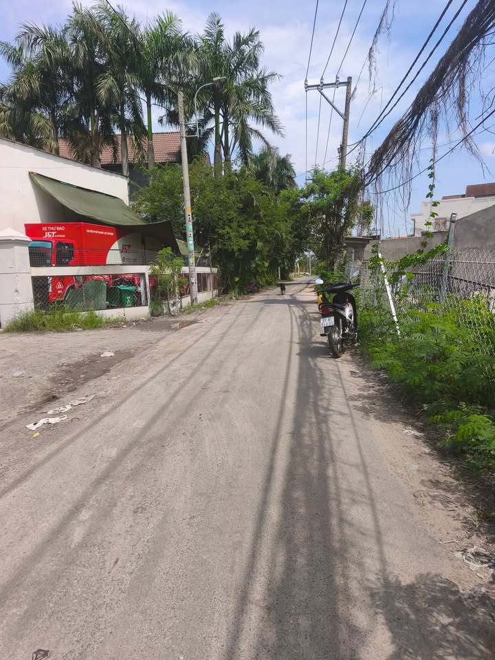 Đất mặt tiền đường T11, xã Tân Quý Tây, 130m² giá 3.5 tỷ - Cơ hội đầu tư tuyệt vời!