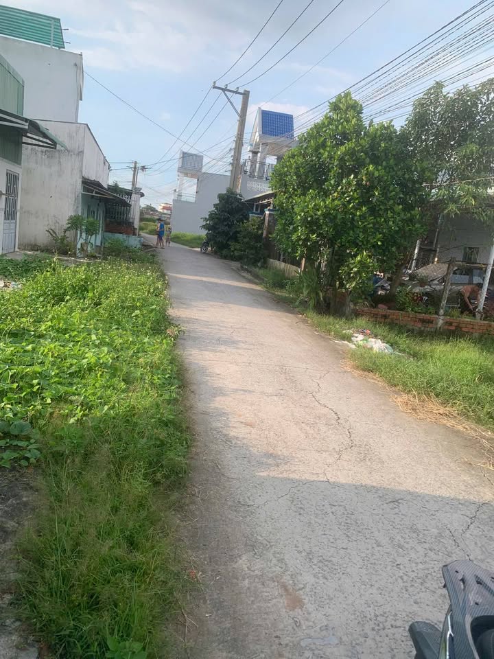 Đất nền thổ cư mặt tiền đường đan ôtô 173m² giá 1.65 tỷ - Đầu tư sinh lời ngay!