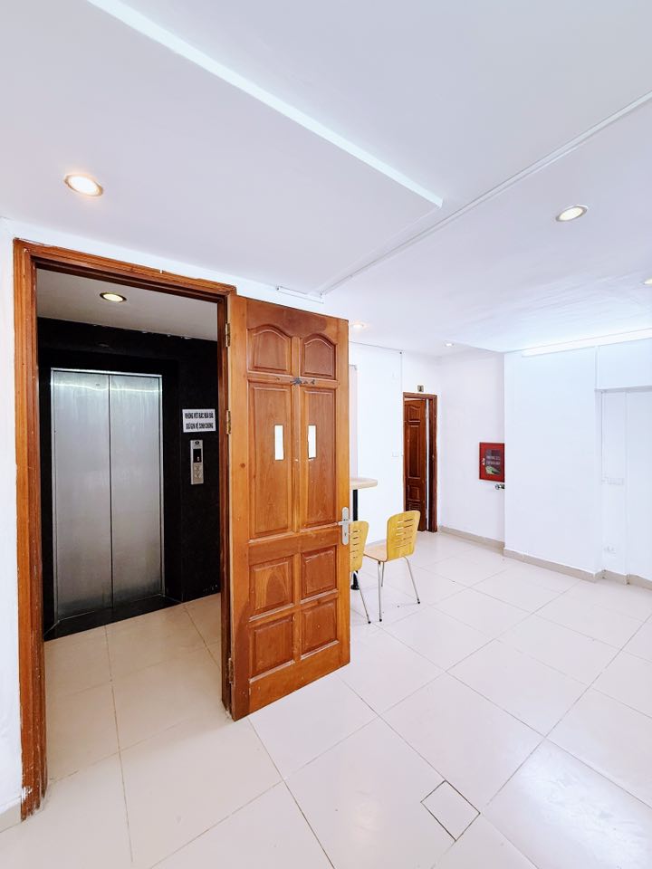 Căn hộ 1PN 1WC tại Yên Phụ, Tây Hồ 45m² - Full nội thất, chỉ việc ở ngay!