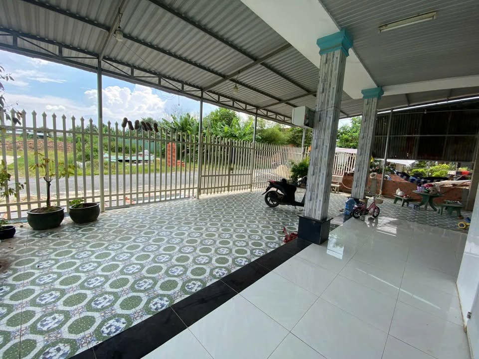 Nhà riêng Phường Bình Minh 310m² giá 44.19 tỷ - Hướng Nam thoáng mát!