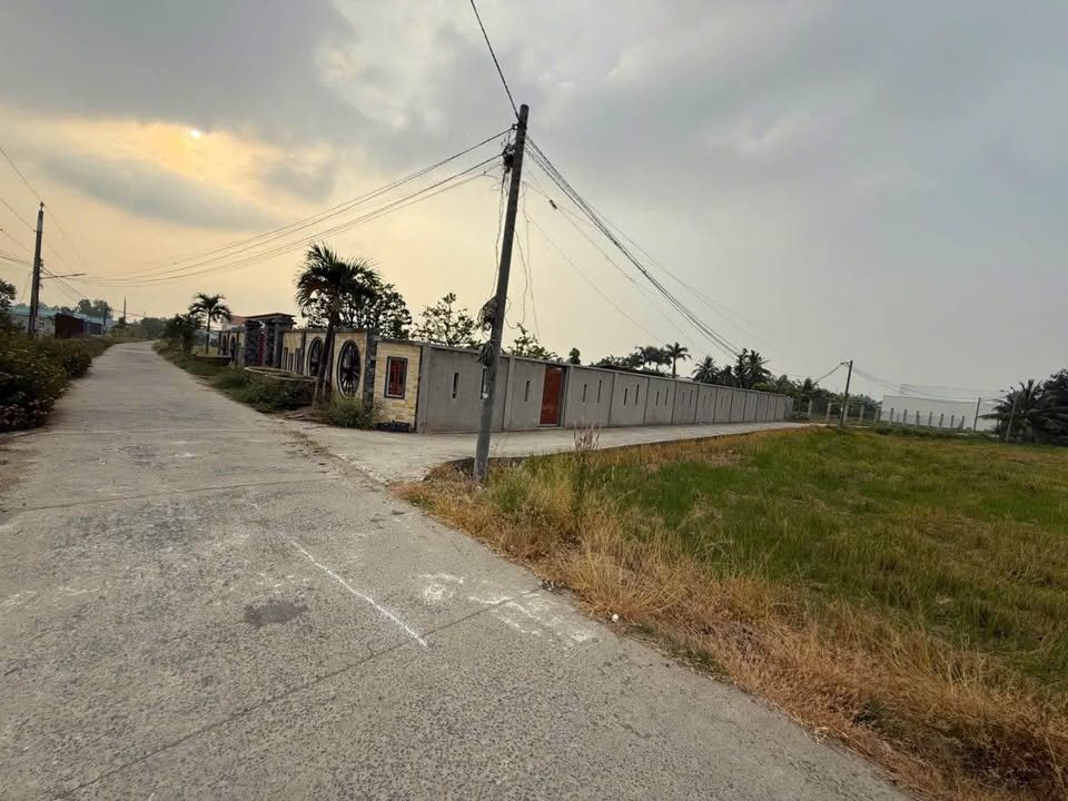 Đất nền 90m² xã Phước Lợi, Bến Lức - Giá chỉ 850 triệu, cơ hội đầu tư tuyệt vời!