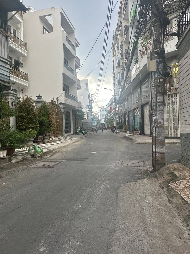 Đất mặt tiền Tô Hiệu, quận Tân Phú 460m² giá 42 tỷ - Pháp lý rõ ràng!