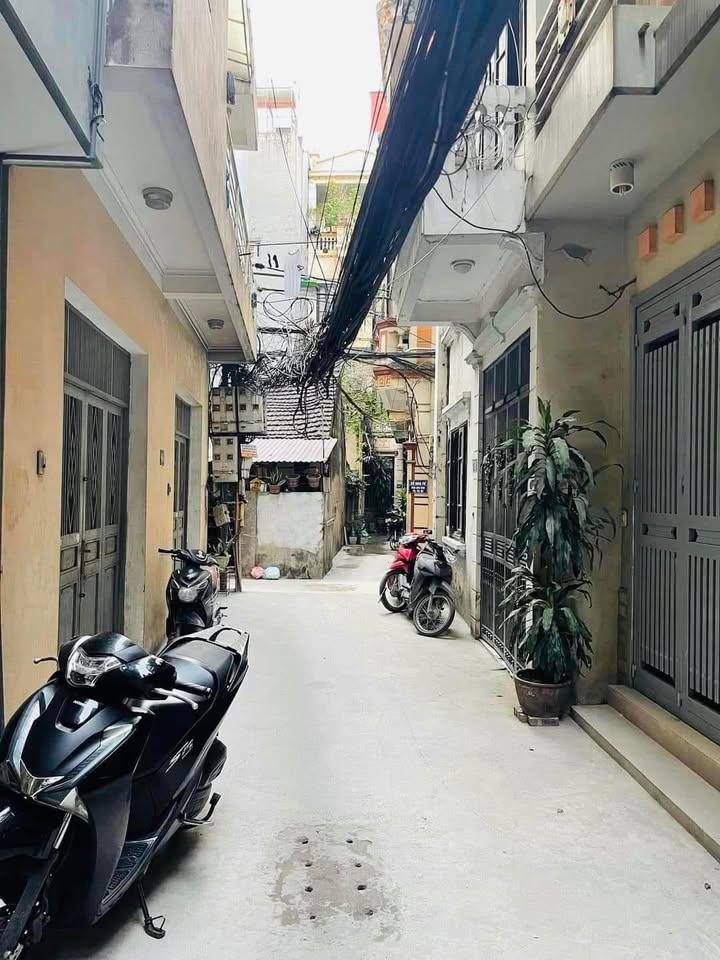 Nhà phố Khương Đình 30m² giá 6 tỷ - Cơ hội đầu tư hiếm có!