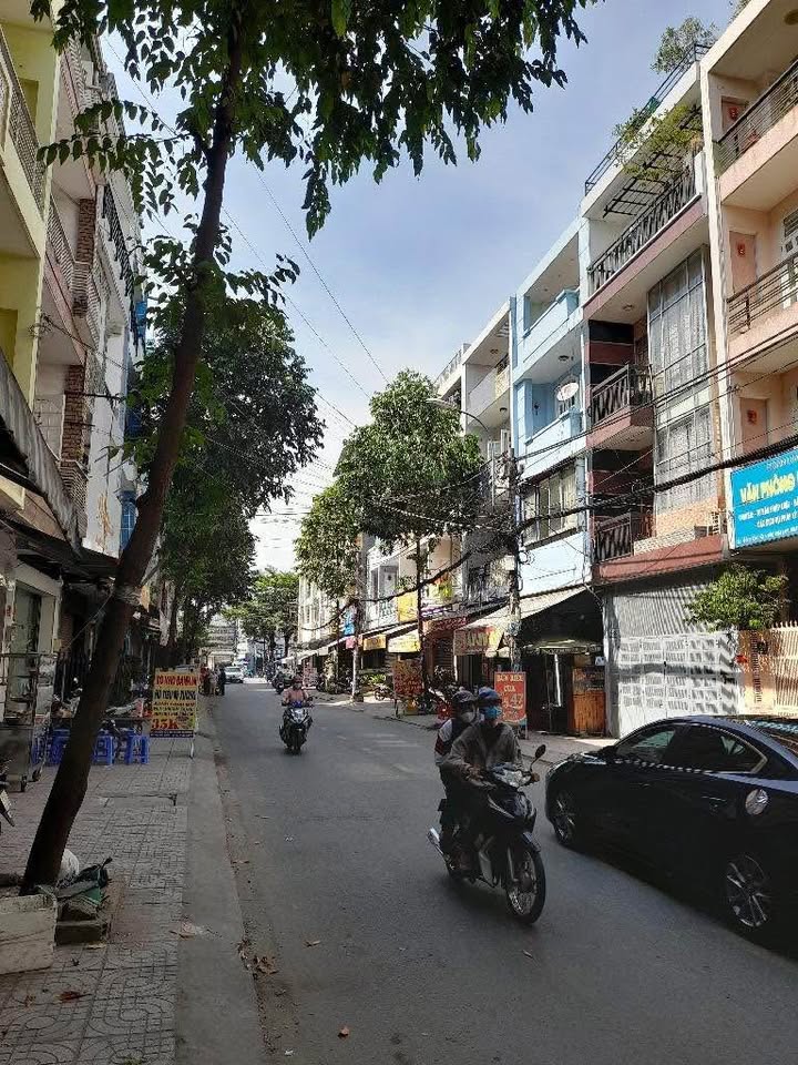 Nhà mặt tiền 76m² đường Số 5, Bình Hưng, Bình Chánh giá 14 tỷ - Kinh doanh sầm uất!