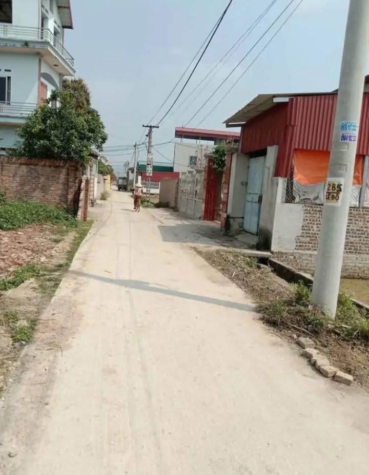 Lô đất Quế Tân 110m² giá chỉ 1 tỷ - Tiềm năng phát triển lớn!