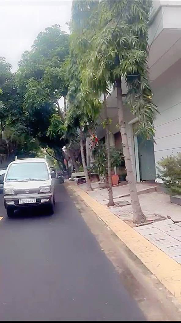 Bán lô đất đẹp Nguyễn Thị Định 90m² giá 8 tỷ - Đầu tư sinh lời ngay!