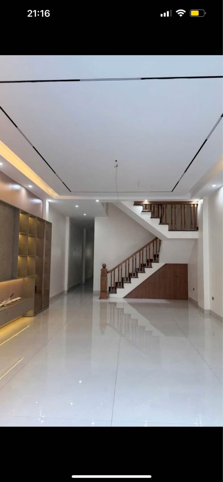 Nhà 3 tầng mới xây tại đường Ngô Từ, phường Lam Sơn, 120m² - Thiết kế hiện đại, chính chủ!