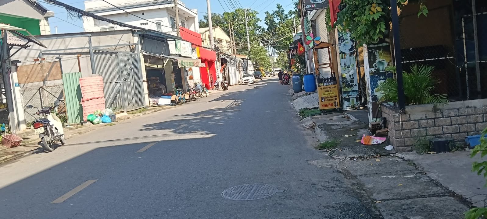 Nhà 3 tầng Dĩ An 102m² giá 5.1 tỷ - Thiết kế hiện đại, sẵn sàng ở ngay!