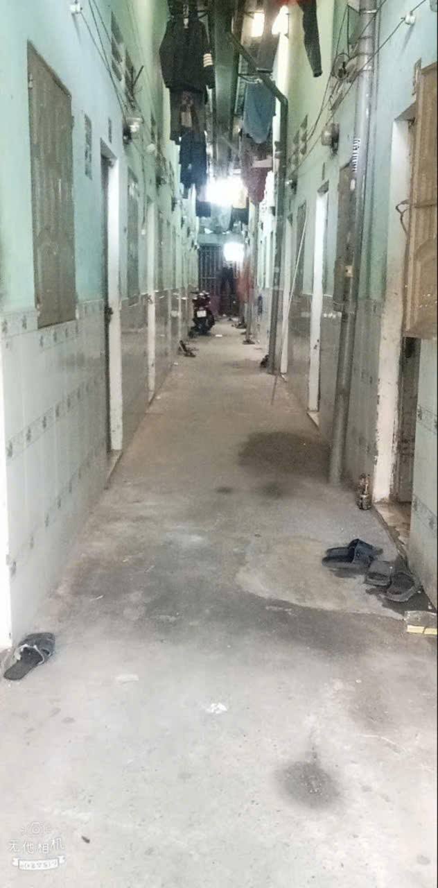 Dãy trọ 10 phòng hẻm ô tô tại Dĩ An 210m² giá 3.9 tỷ - Đầu tư sinh lời ngay!