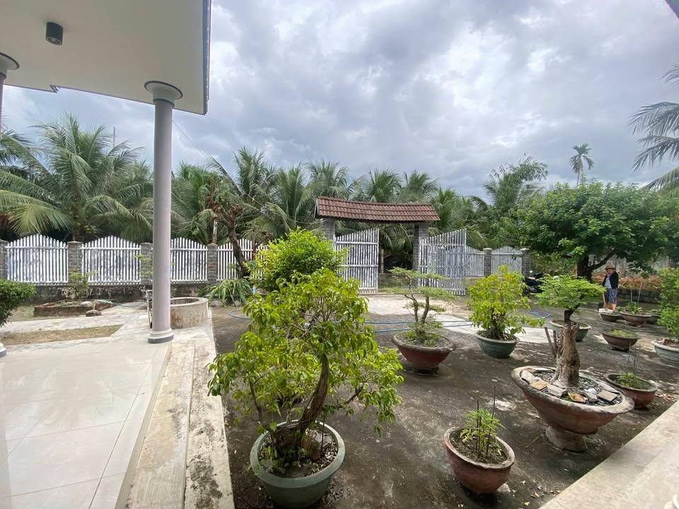 Biệt thự Ninh Quang 1400m² giá thỏa thuận - Nội thất sang trọng, sẵn sàng vào ở!