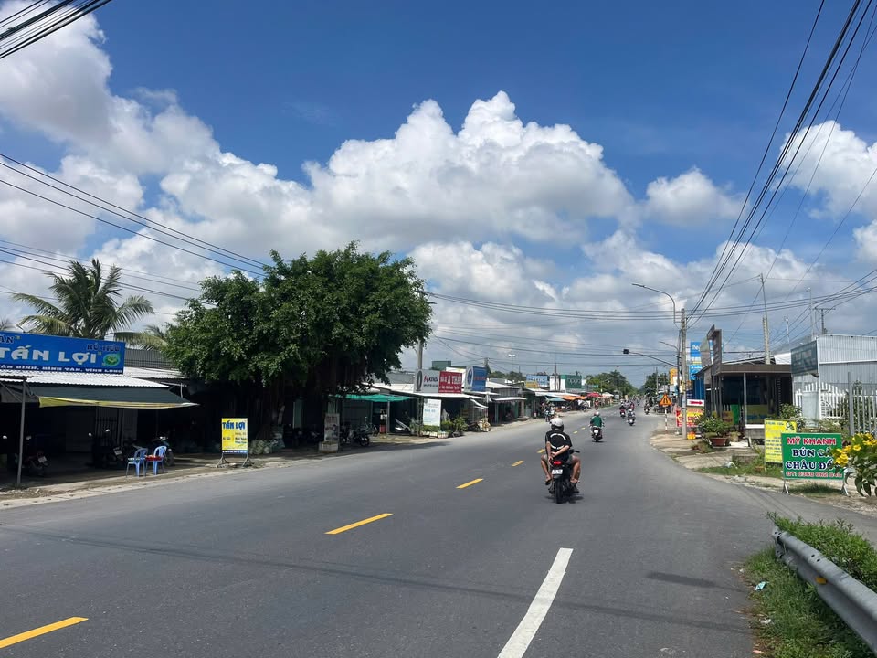 Đất mặt tiền Quốc lộ 54, 2000m² giá 5 tỷ - Cơ hội đầu tư hấp dẫn!