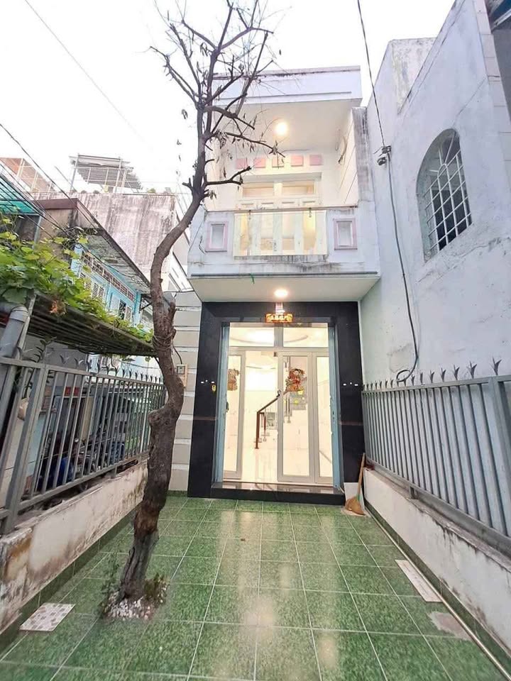 Nhà 1 trệt 1 lầu đường Nguyễn Văn Luông 56m² giá 5.7 tỷ - Sổ hồng riêng chính chủ