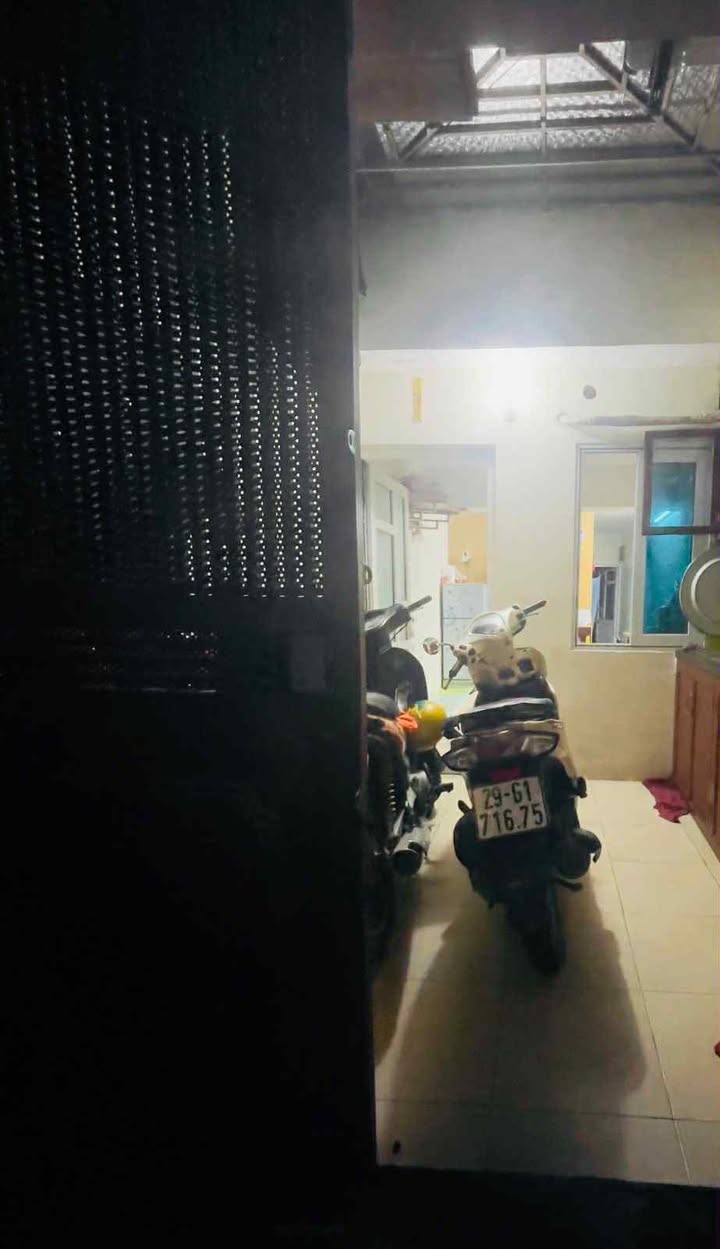 Căn hộ Tập thể Tân Mai Hoàng Mai 40m² giá 2.3 tỷ - Chính chủ sổ đỏ