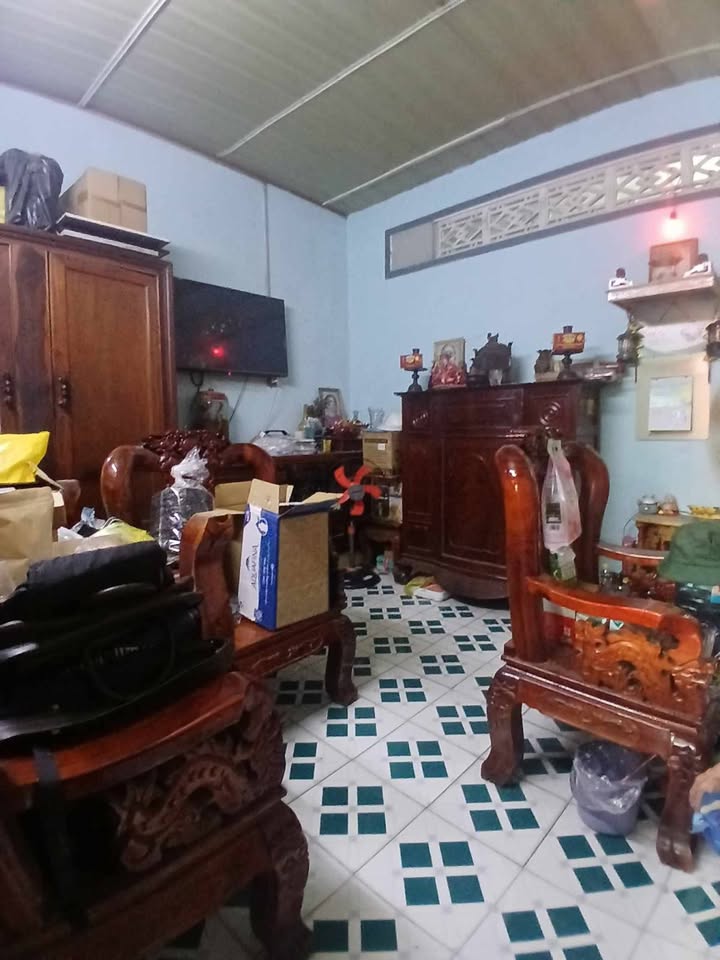 Nhà lô góc mặt tiền Tân Xuân Trung Chánh 2, 75m² giá 5.3 tỷ - Kinh doanh sầm uất!