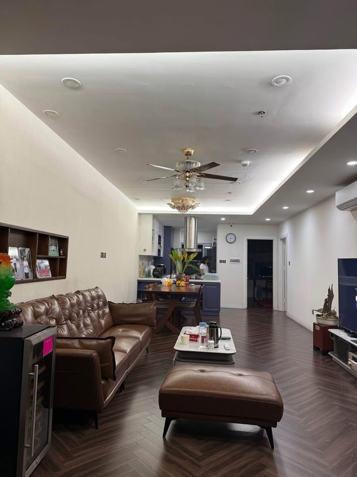 Chung cư Diamond Flower 116m² giá thỏa thuận - Hướng Đông Nam, view công viên