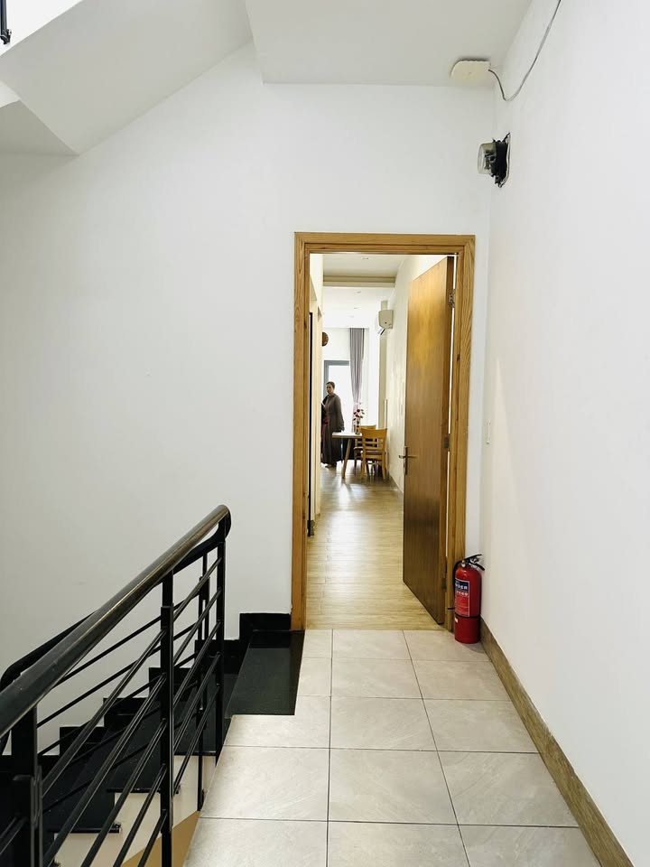 Căn hộ dịch vụ 4 tầng Lê Hữu Trác, Sơn Trà 105m² giá 16 tỷ - Đầu tư sinh lời ngay!