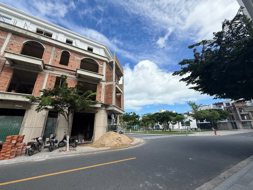 Đất nền khu đô thị VCN Phước Long 2, Nha Trang 97.5m² giá 7.6 tỷ - Vị trí kết nối thuận lợi!