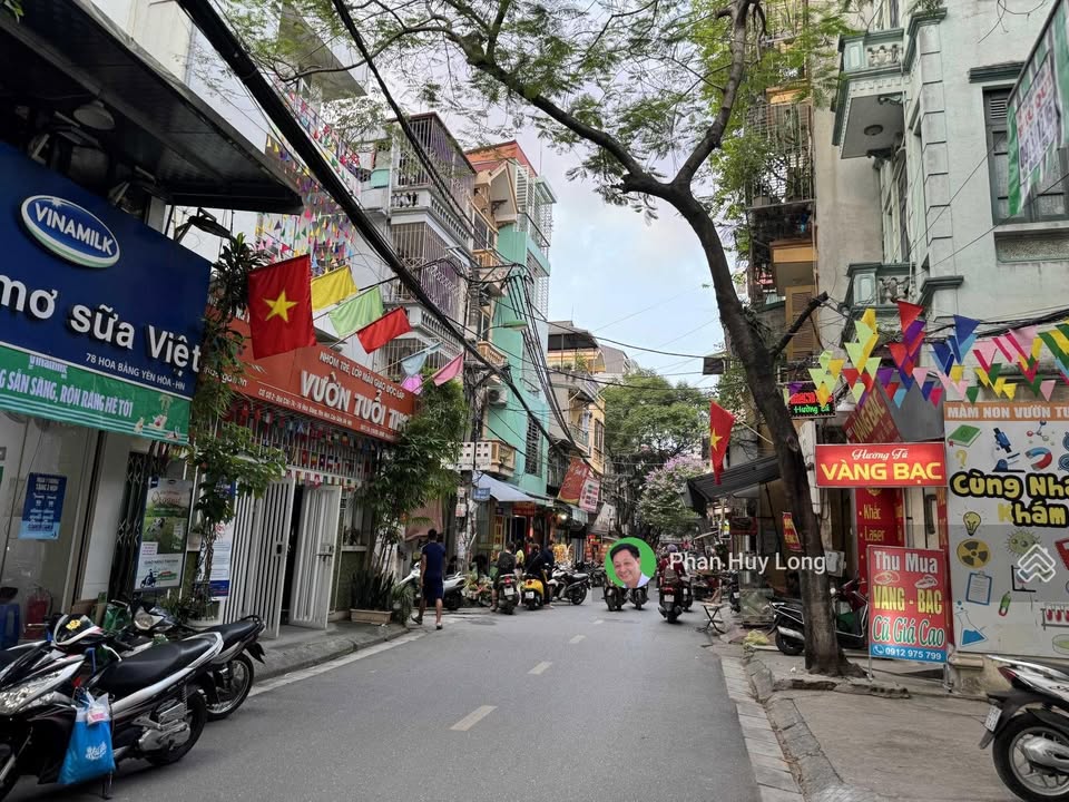 Cho thuê nhà mặt phố Hoa Bằng, Cầu Giấy 75m² - Kinh doanh đa dạng ngay vị trí đắc địa!