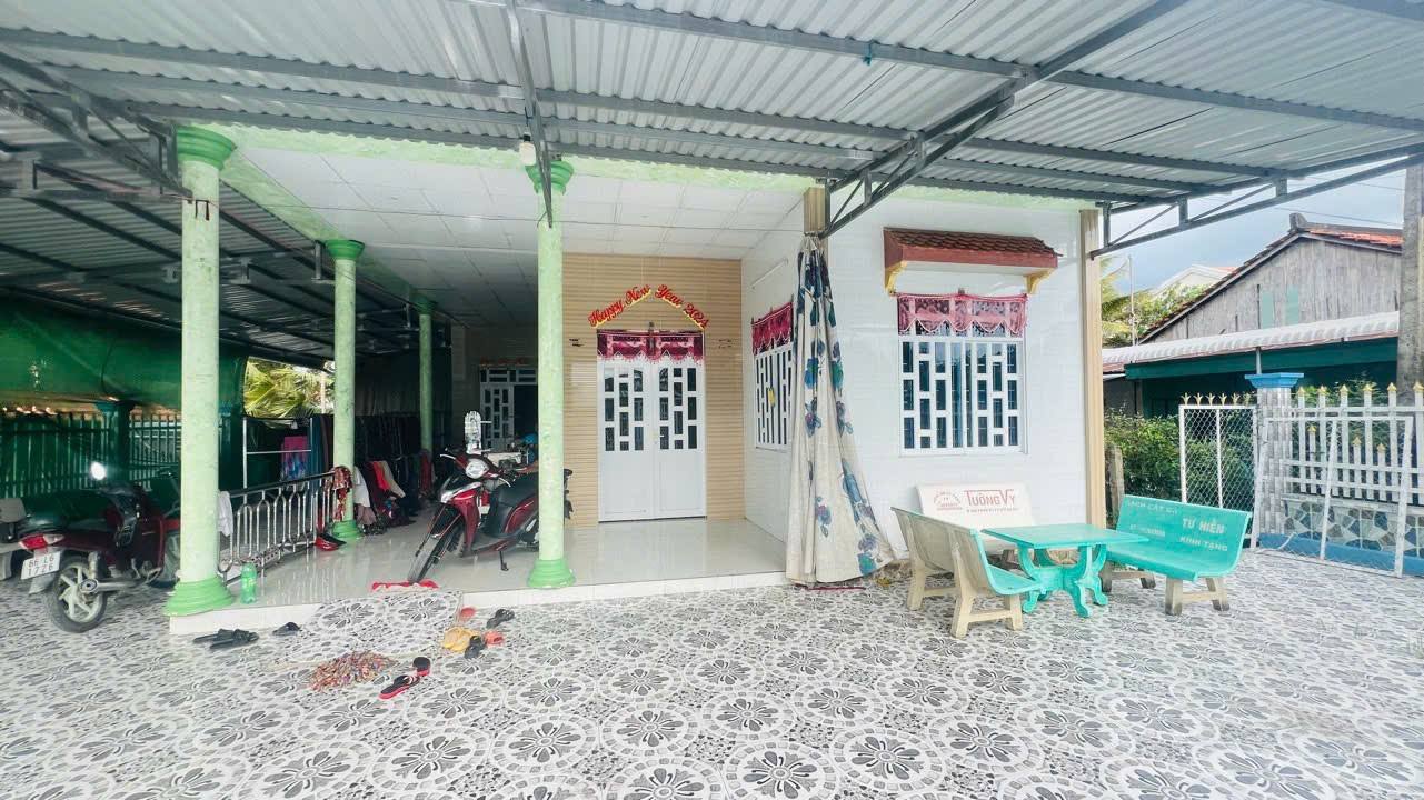 Nhà cấp 4 xã Mỹ Hòa Tháp Mười 408m² giá 2.3 tỷ - Nhà đẹp sang trọng