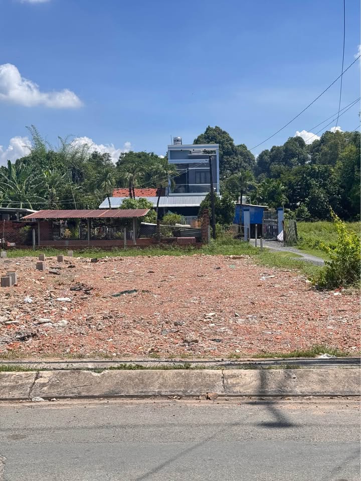 Đất thổ cư 226m² góc 2 mặt tiền Đường Phùng Thị Chuyện, Hóc Môn - Giá chỉ 7 tỷ!