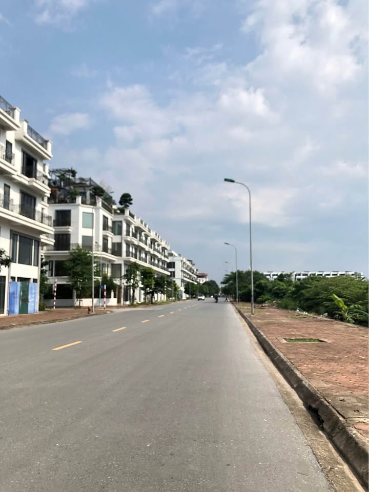 Đất phân lô Trâu Quỳ, Gia Lâm 35m² giá 7 tỷ - Cơ hội đầu tư hiếm có!