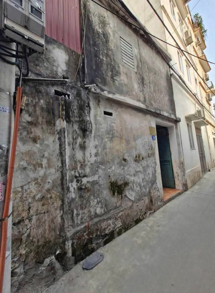 Nhà nhỏ Phú Diễn 43m² giá thỏa thuận - Địa điểm lý tưởng cho gia đình!