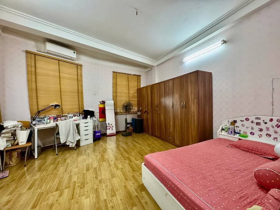 Nhà mặt phố Lương Đình Của, Đống Đa 30m² giá 9 tỷ - Đầu tư sinh lời tuyệt vời!