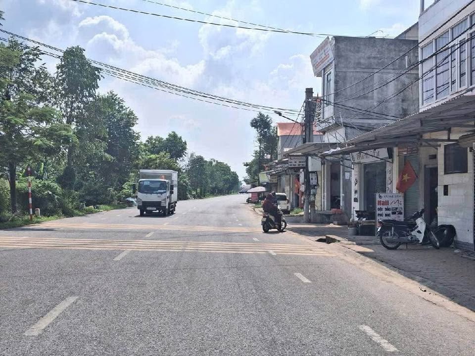 Nhà 2 tầng Đông Cốc, Hà Mãn 140m² giá 5 tỷ - Đầu tư sinh lời tuyệt vời!