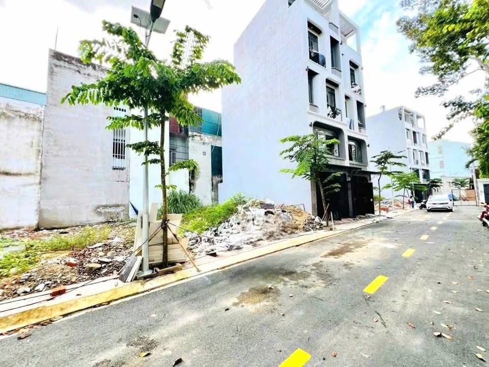 Đất Phân Lô Nguyễn Ảnh Thủ, 51m² giá 3.9 tỷ - Hạ tầng hoàn chỉnh, sổ đỏ chính chủ!