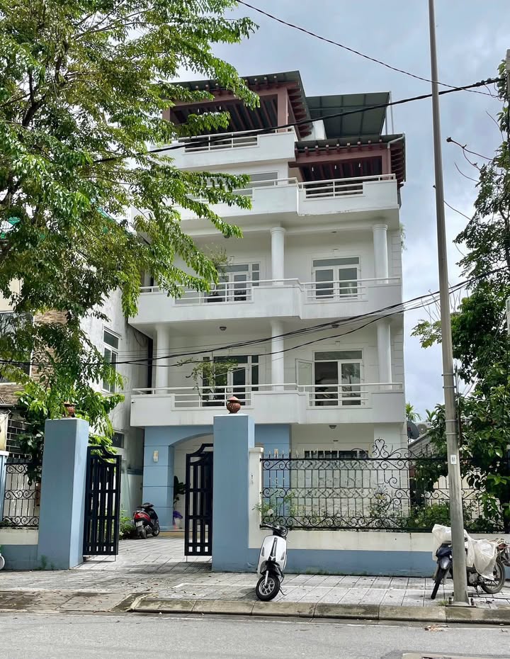 Cho thuê toà nhà 5 tầng tại Điện Biên Phủ, 168m² - Thích hợp làm trung tâm ngoại ngữ, công ty