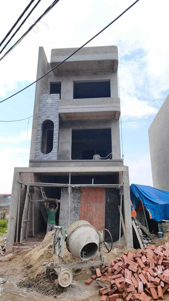 Nhà 3 Tầng Đường Bắc Sơn Thái Nguyên 84m² giá 5 tỷ - Mặt tiền kinh doanh cực tốt!