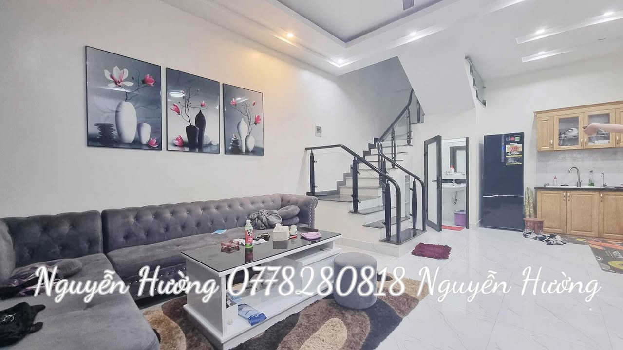 Nhà phố 3 tầng lô góc Biệt Thự Phú Hải 40m² giá 2.92 tỷ - Gần trường quốc tế!