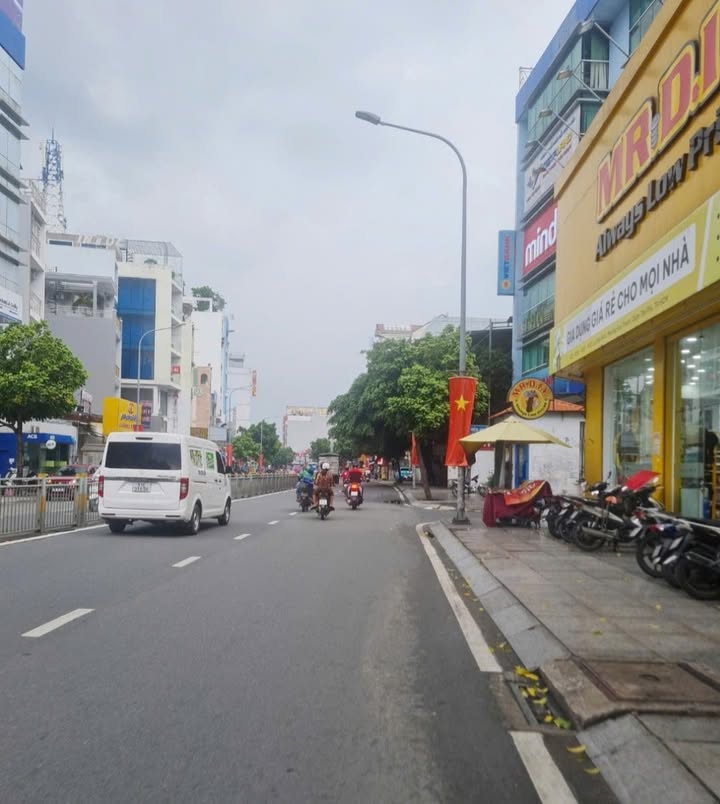 Nhà mặt tiền Lũy Bán Bích, Tân Phú 80m² giá 9 tỷ - Đầu tư sinh lời